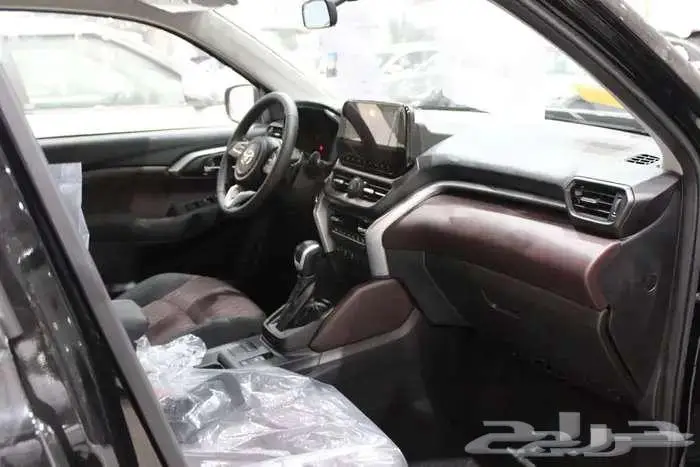 اوربان كروز ستاندر 2026 6