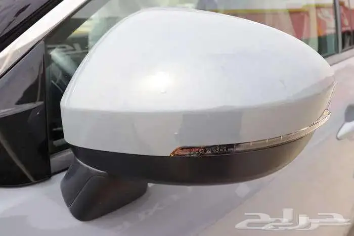 عرض خاص جدا نيسان اكستريل 5 راكب 2025 افضل سعر تسليم فوري 2