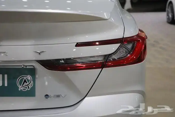 تويوتا كامري فل كامل لومير بانوراما جلد هايبرد موديل 2025 6