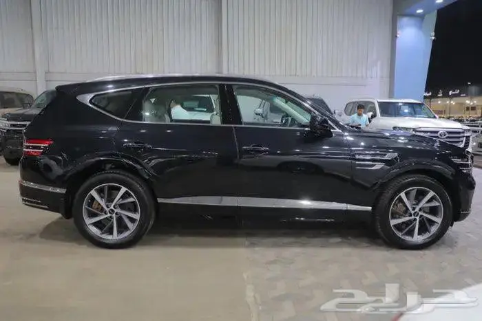 جينيسس GV 80 فل كامل بلاتينيوم بانوراما جلد V6 موديل 2025 4