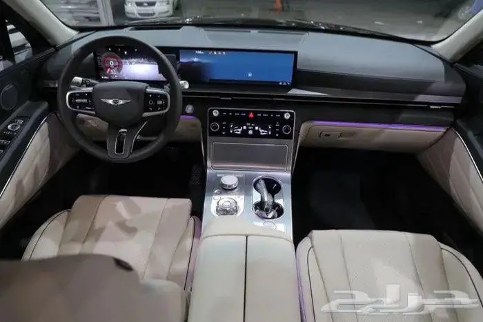 جينيسس GV 80 فل كامل بلاتينيوم بانوراما جلد V6 موديل 2025 15