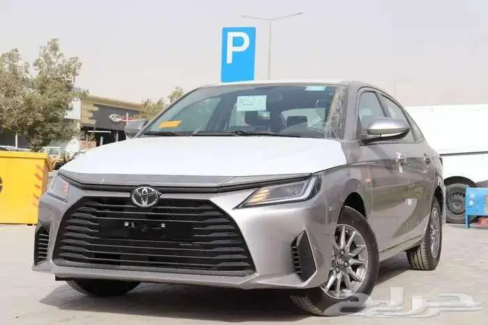 تويوتا ياريس استندر 7