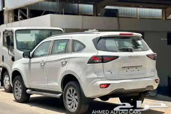 ايسوزو ام يو اكس 2024 فل كامل دبل العيسي 7