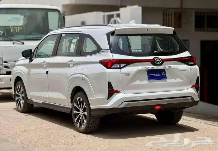 تويوتا فيلوز GLX 2025 بالنقد والتقسيط 5