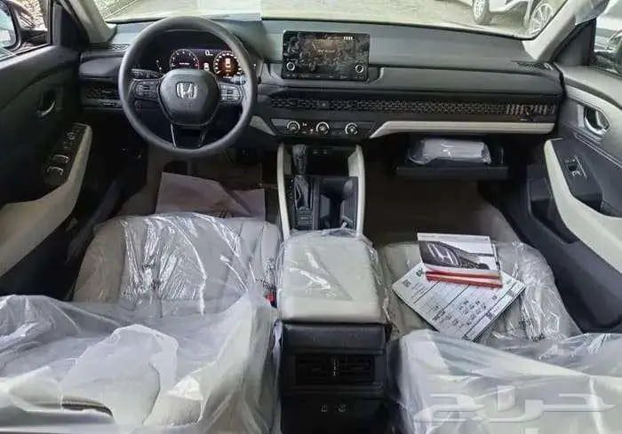 هوندا اكورد LX استندر 2025 سعودي جميع الألوان 3
