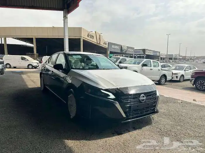 نيسان التيما ستندر 2.5 موديل 2026 كاش اقساط 11