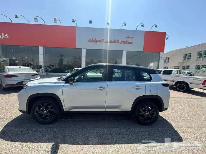 تويوتا اوربان كروزر GLX فل كامل موديل 2026 م 2