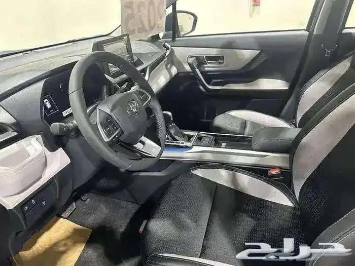 فيلوز جي ال اكس فضي بنزين 2025 اقل سعر كاش واقساط 1