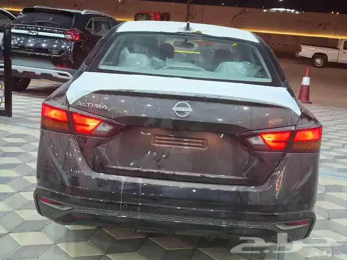 نيسان التيما ستاندر 2025 كاش وتقسيط عرض خاص 8