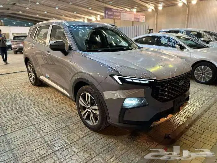 فورد تيرتوري تيتانيوم 2025 اقل الاسعار 5