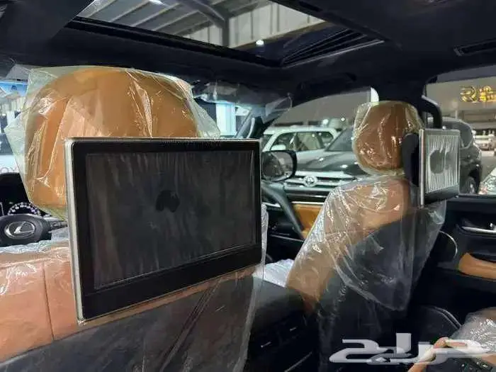 للبيع لكزس 2021 LX 570 سبورت سعودي عداد قليل 56