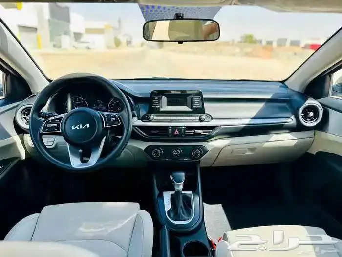 كيا سيراتو 2022 13