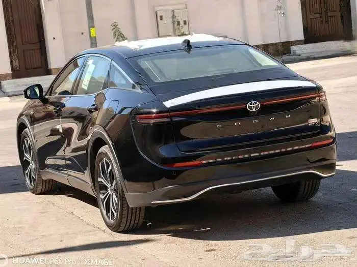 كروان بريميوم موديل 2025 هيبرد حبه فقط لون اسود 6