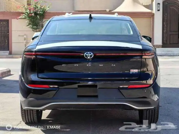 كروان بريميوم موديل 2025 هيبرد حبه فقط لون اسود 3