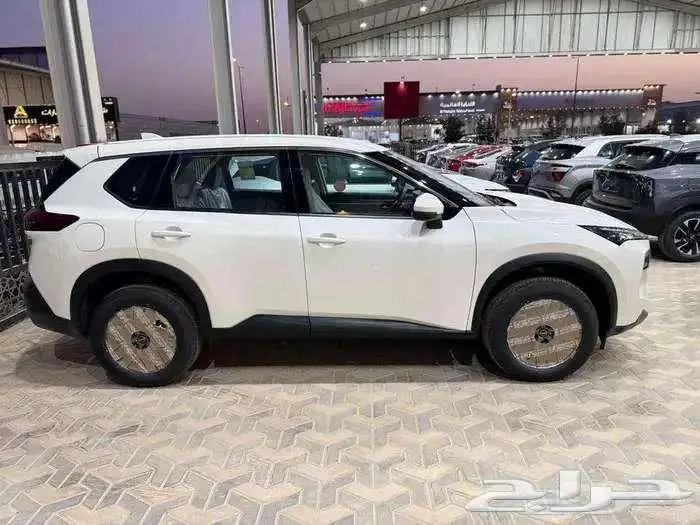 نيسان اكس تريل 2026 7 و 5 راكب 6