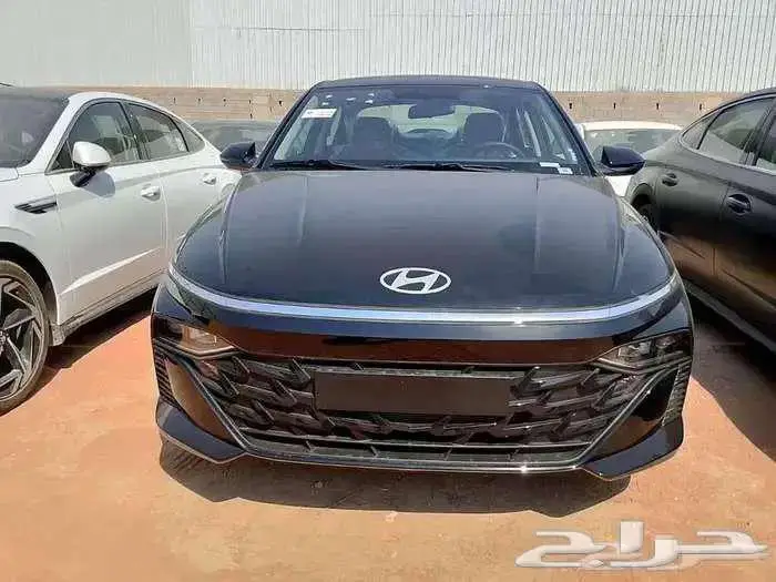 أكسنت سمارت و فليت موديل 2026 3