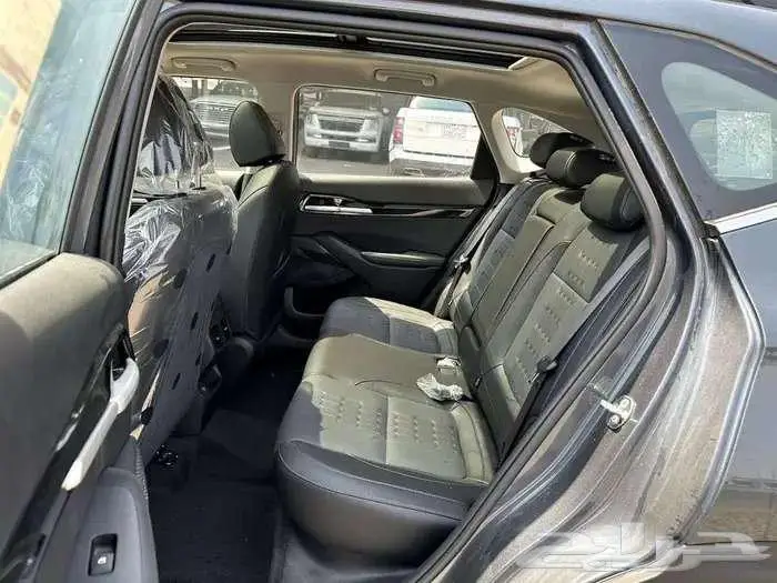 كيا سيلتوس 2025 نص فل ميد كاش وتقسيط 4