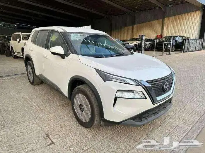 نيسان اكستريل استاندر 5 و7 ركاب بدون دبل 2026 1