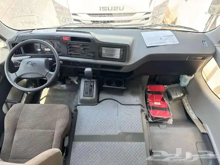 تويوتا كوستر. 20 راكب اوتوماتيك سعودي 20