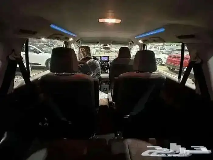 تويوتا انوفا بنزين GL 2026 سعودي 4