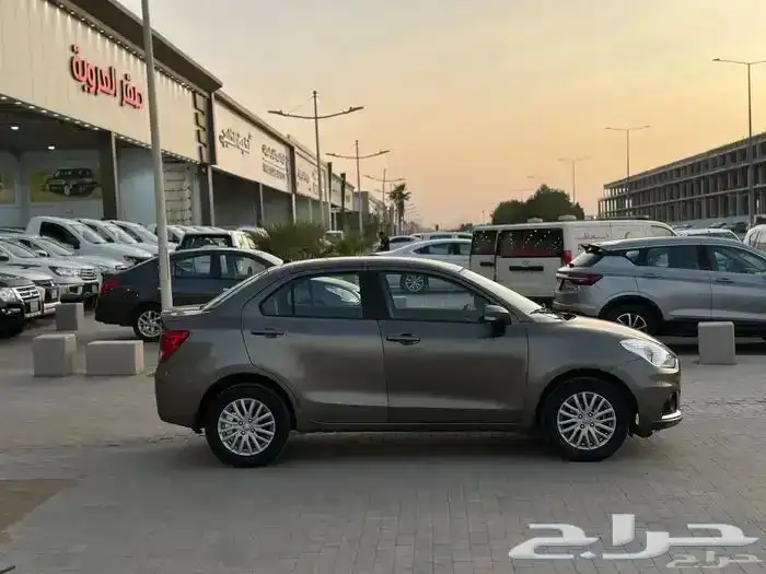 سوزوكي ديزاير 2023 8