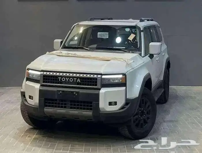 تويوتا براددو TXL-2 بنزين موديل 2025 1