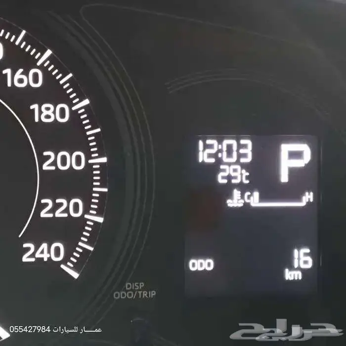 تويوتا كورلا 2.0 استاندر 2025 15