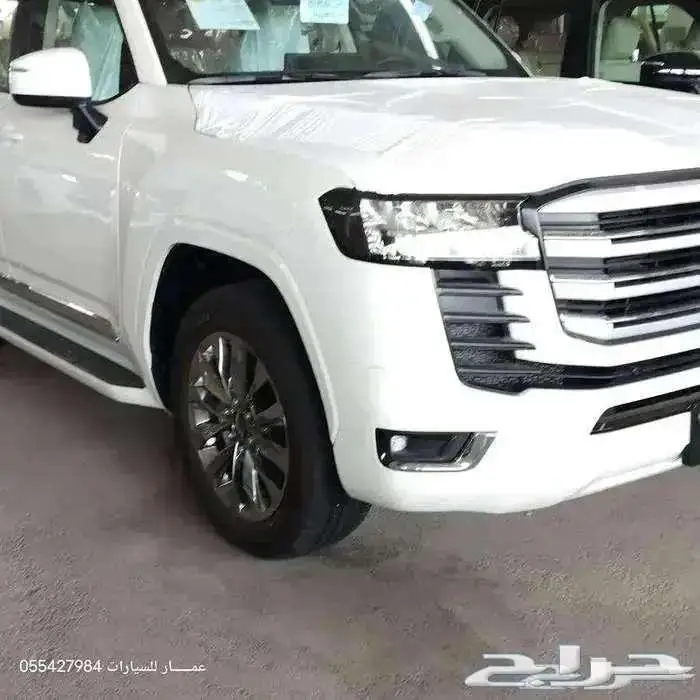 تويوتا لاندكروزر GXR L4 ديزل لوحات 2025 1