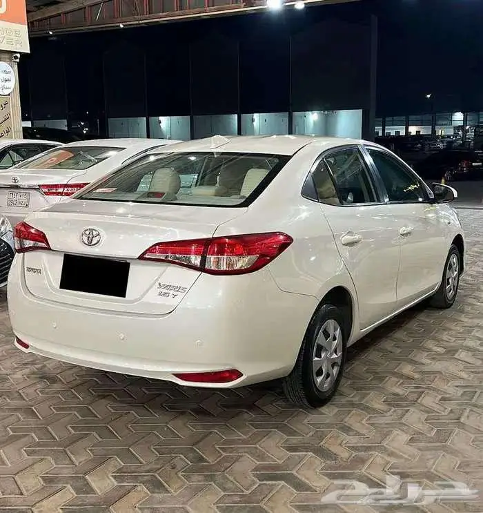 تويوتا يارس 2019 استاندر ممشي 10 الف فقط 4