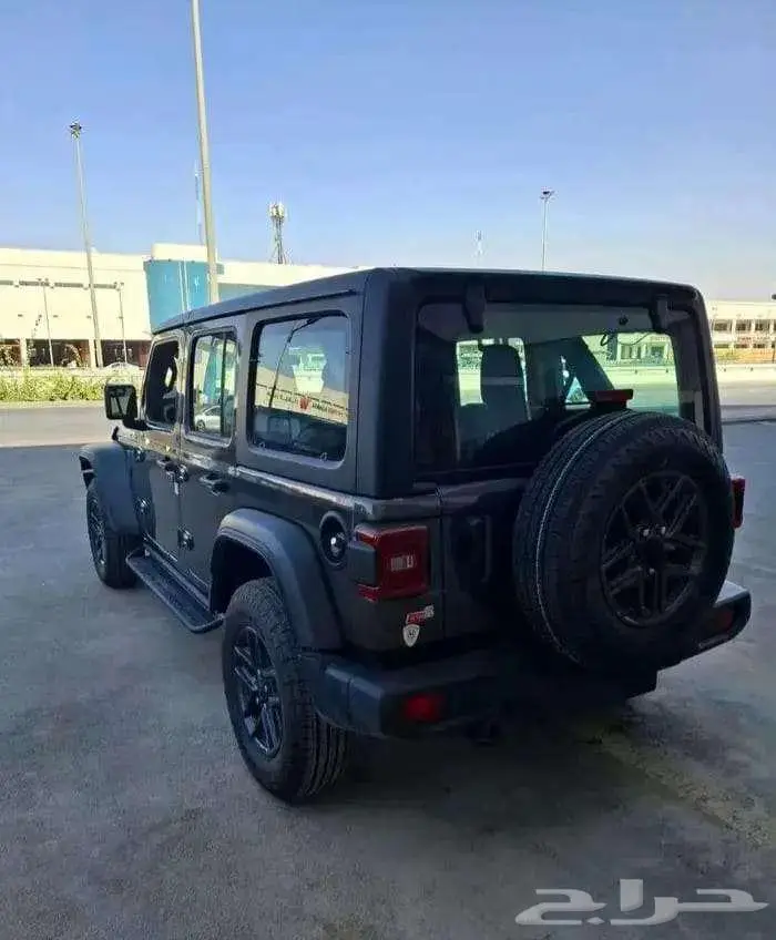جيب رانجلر سبورت 2024 7