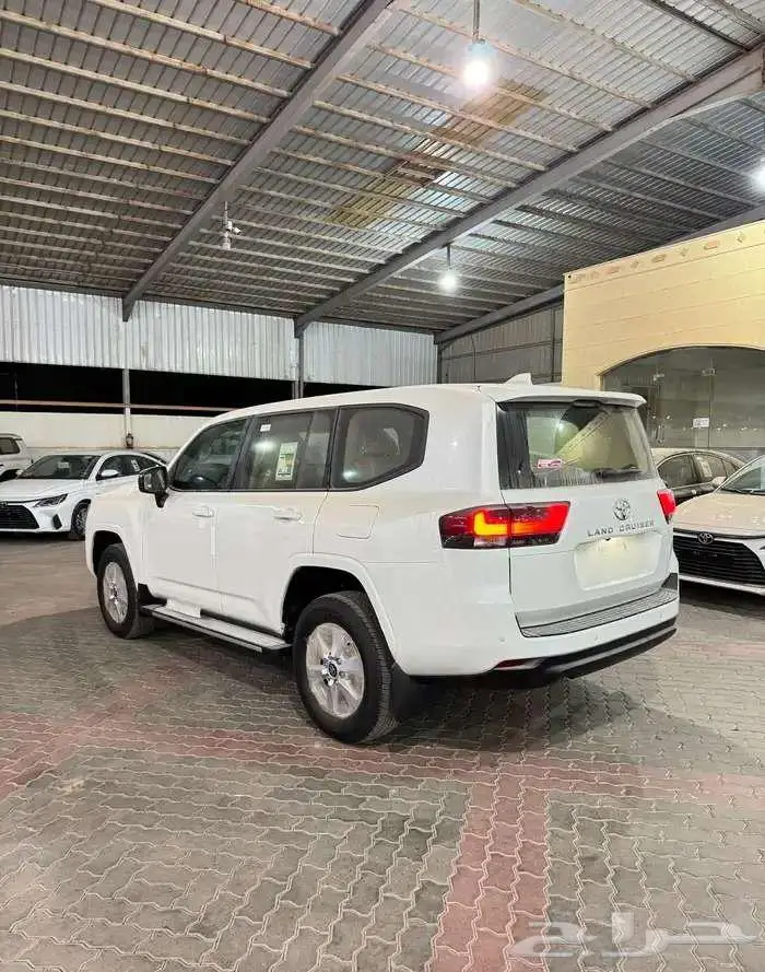 تويوتا لاندكروزر هدد GX ديزل 2025 اصفار سعودي 2