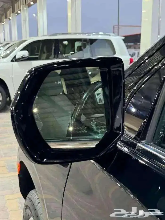 للبيع شيفرولية تاهو 2023 سعودي LS مطور 9