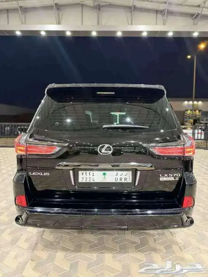 جيب لكزس بلاك اديشن 2019 5