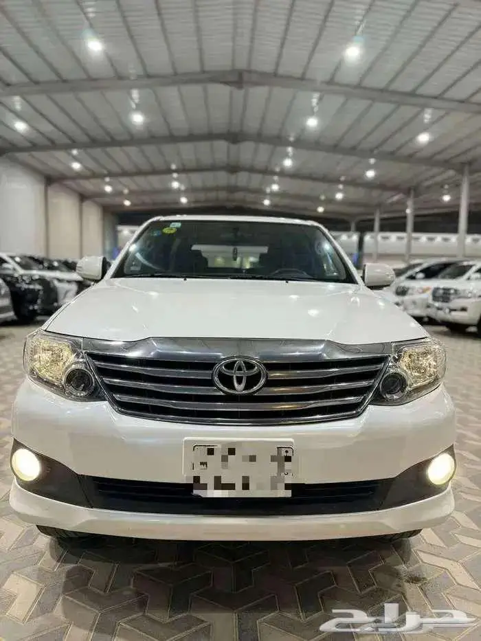 تويوتا فورتشنر موديل 2012 0