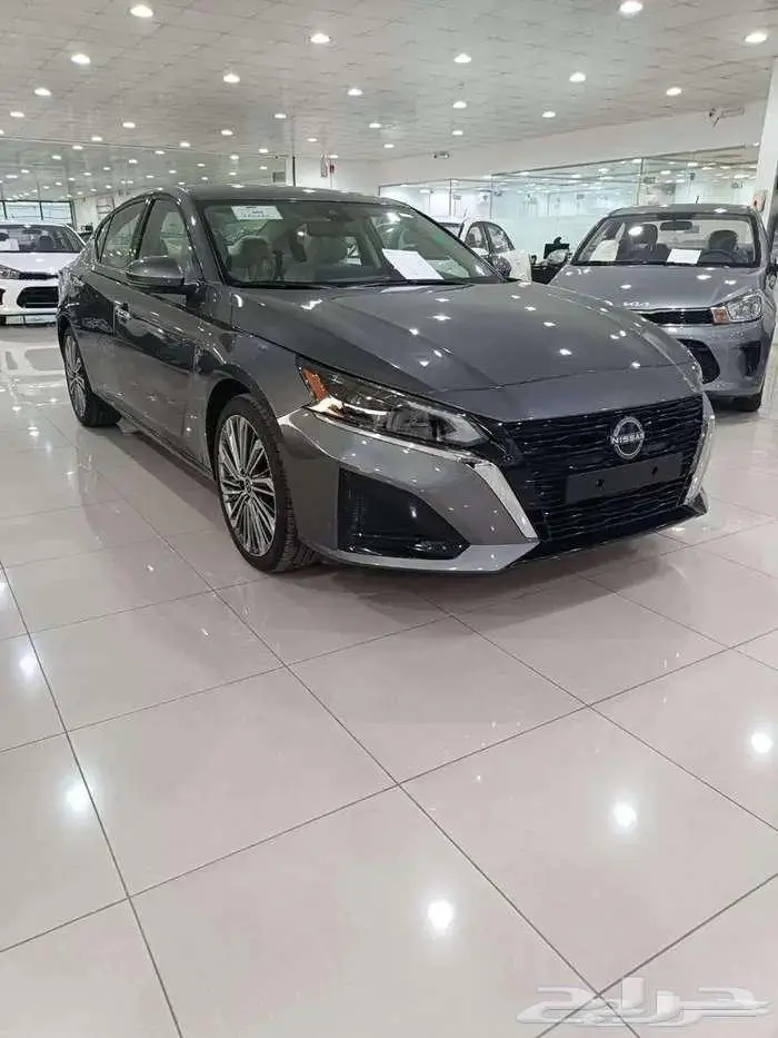 نيسان التيما SV النص فل موديل 2026 1