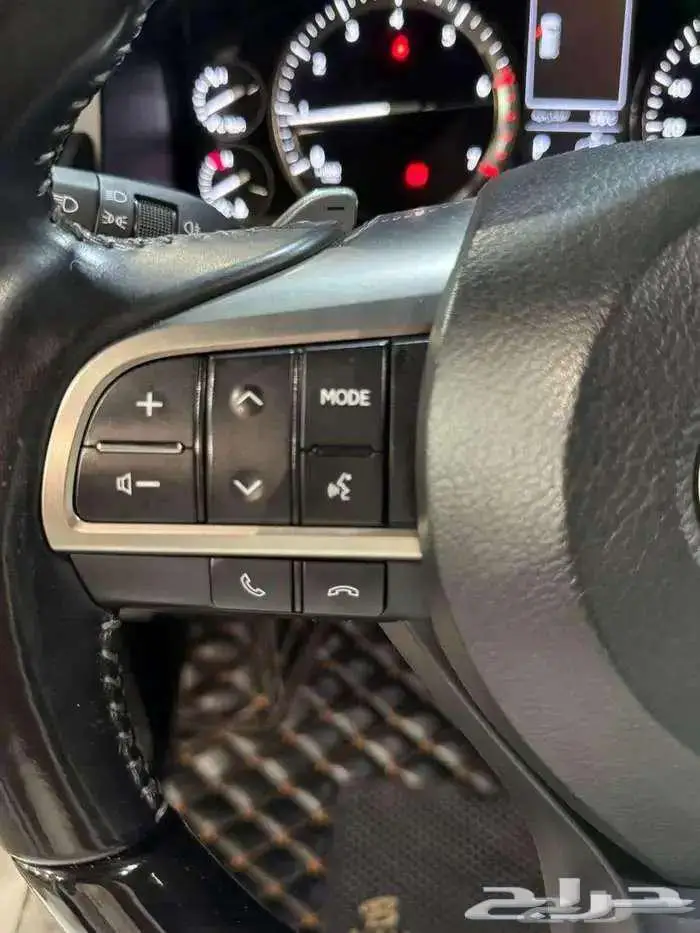 للبيع لكزس 2021 LX 570 سبورت سعودي عداد قليل 33