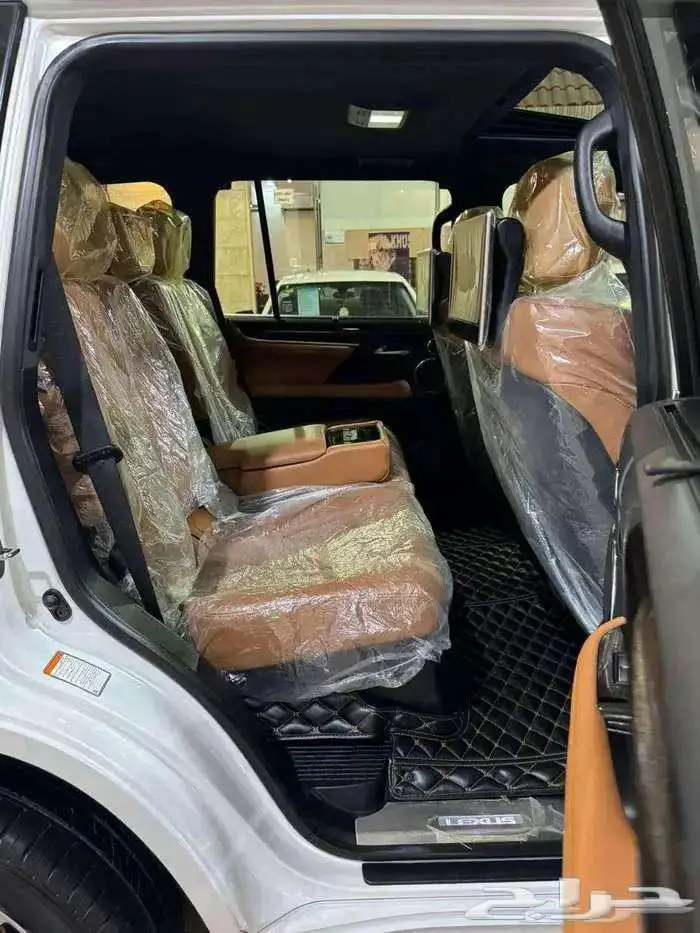 للبيع لكزس 2021 LX 570 سبورت سعودي عداد قليل 50