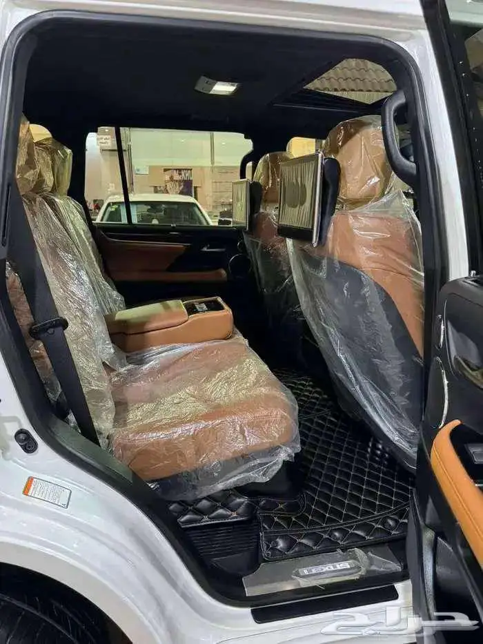 للبيع لكزس 2021 LX 570 سبورت سعودي عداد قليل 51