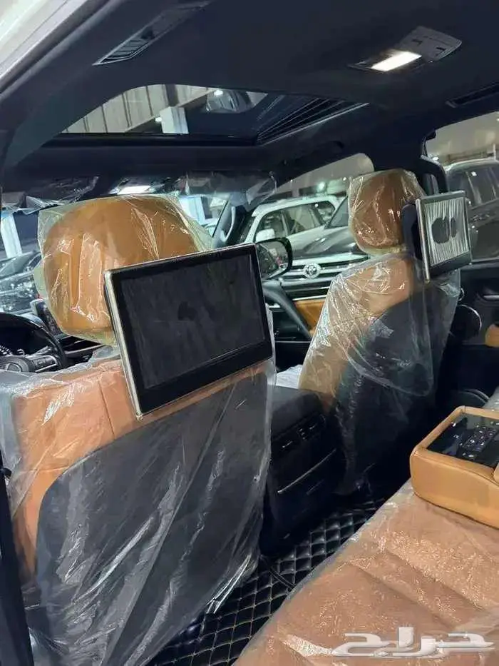 للبيع لكزس 2021 LX 570 سبورت سعودي عداد قليل 57