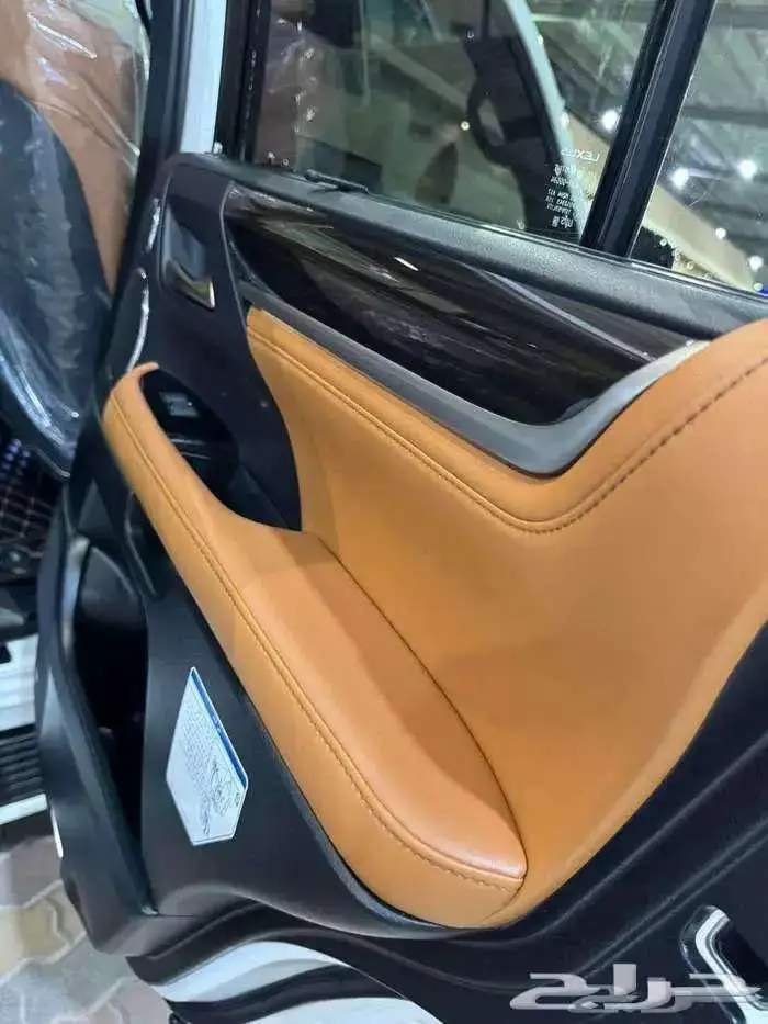 للبيع لكزس 2021 LX 570 سبورت سعودي عداد قليل 44