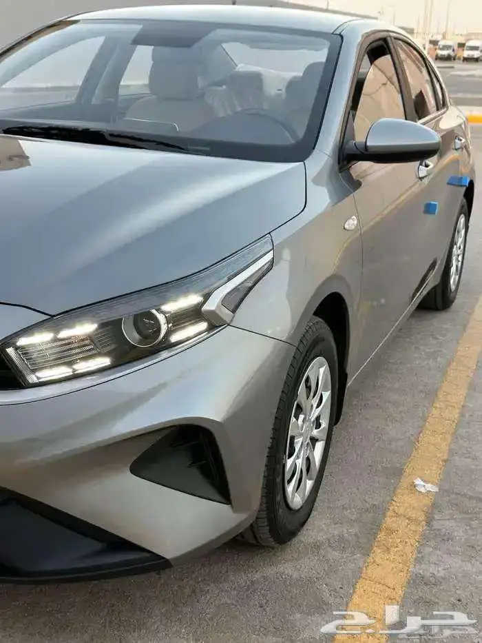 كيا سيراتو 2022 2