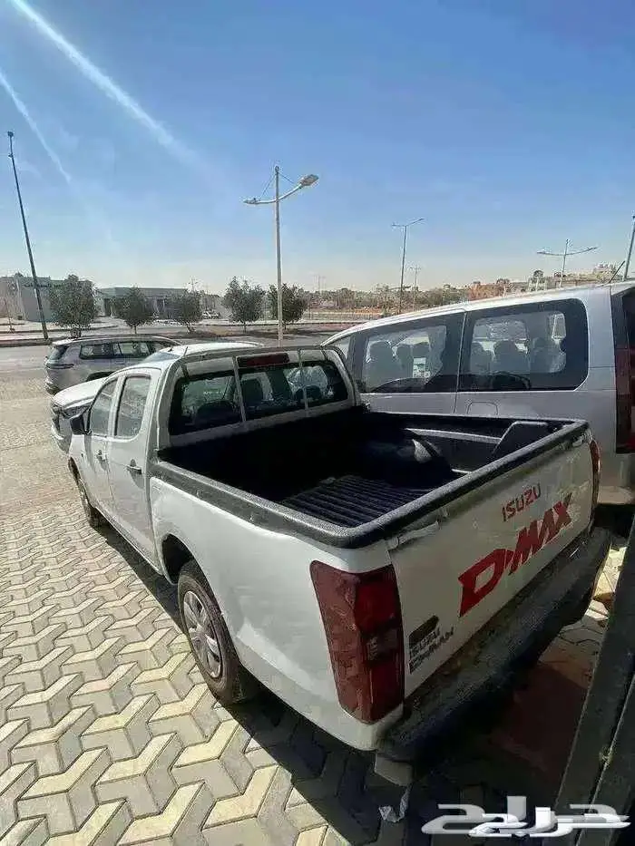 ايسوزو ديماكس جميع الفئات غمارة وغمارتين موديل 2025 1