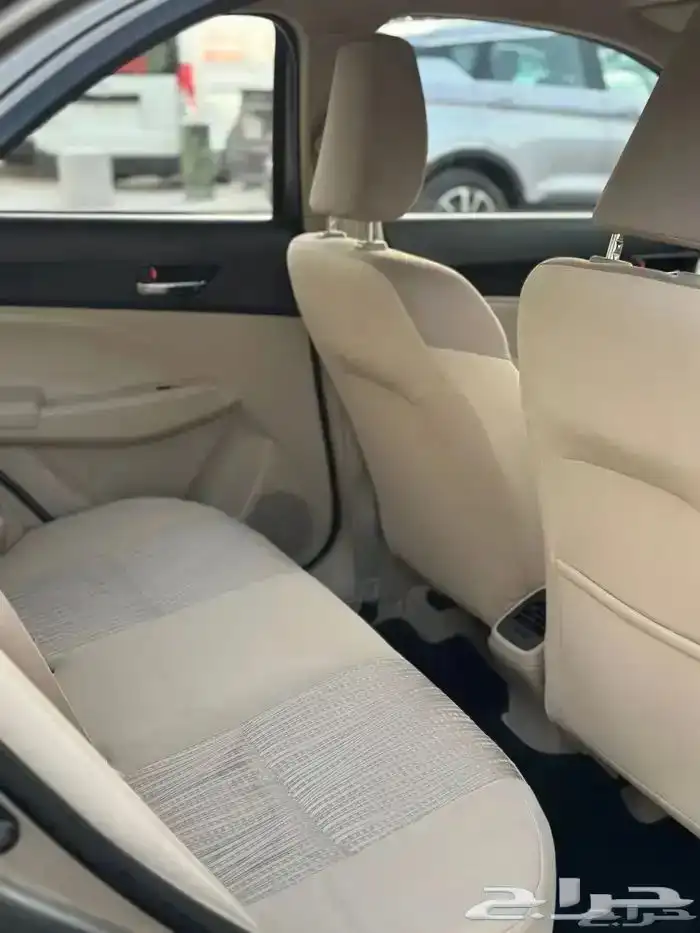 سوزوكي ديزاير 2023 10