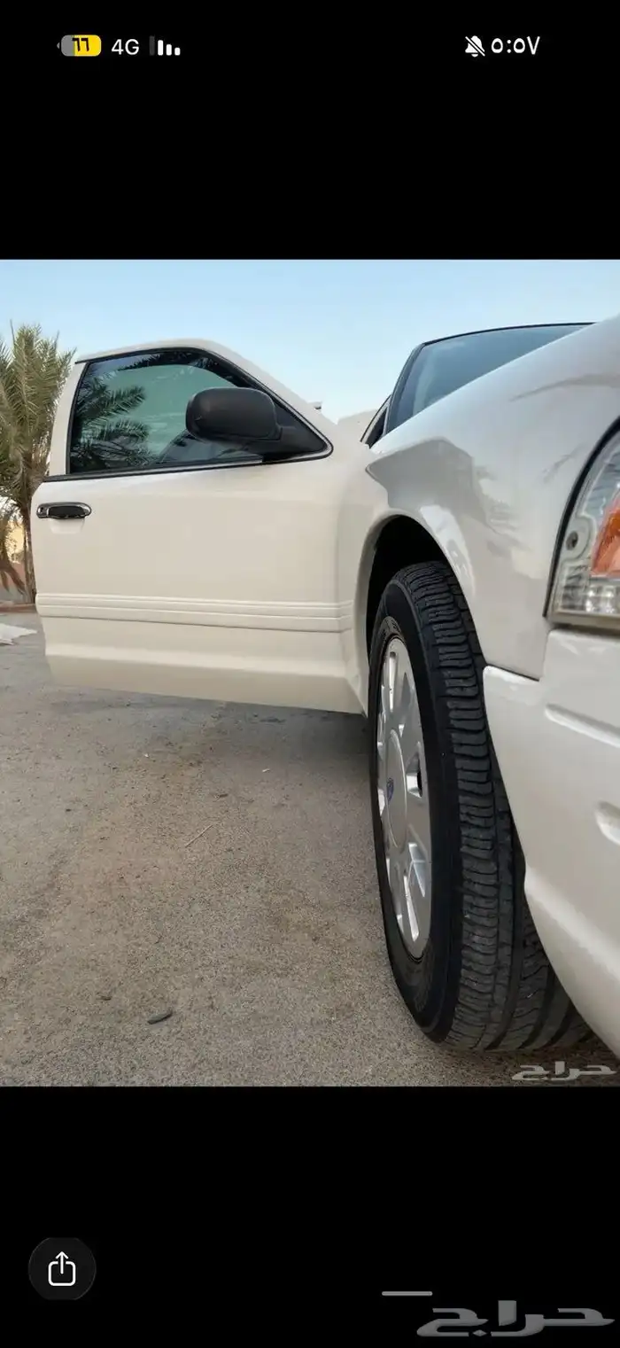 فورد فكتوريا الموديل 2012 34