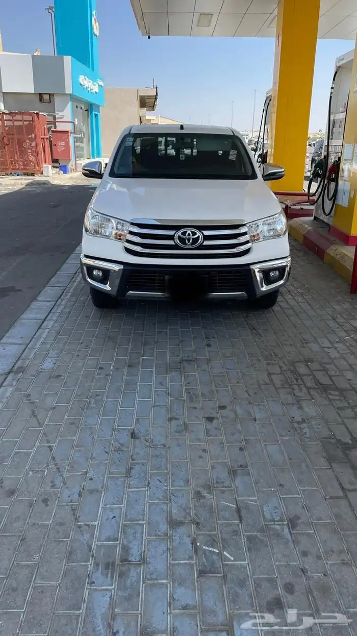 تويوتا هايلوكس للبيع 3