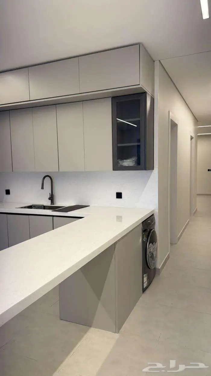 للايجار شقة حى البحر الخبر 15