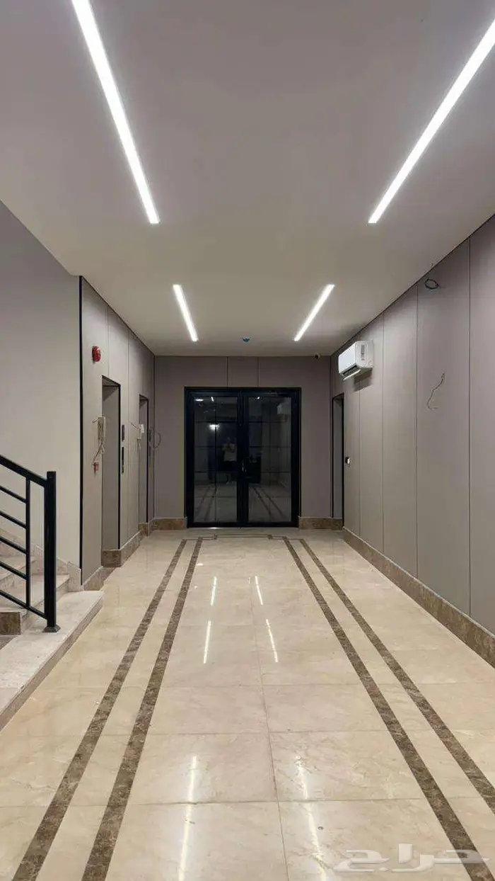 للايجار شقة حى البحر الخبر 16