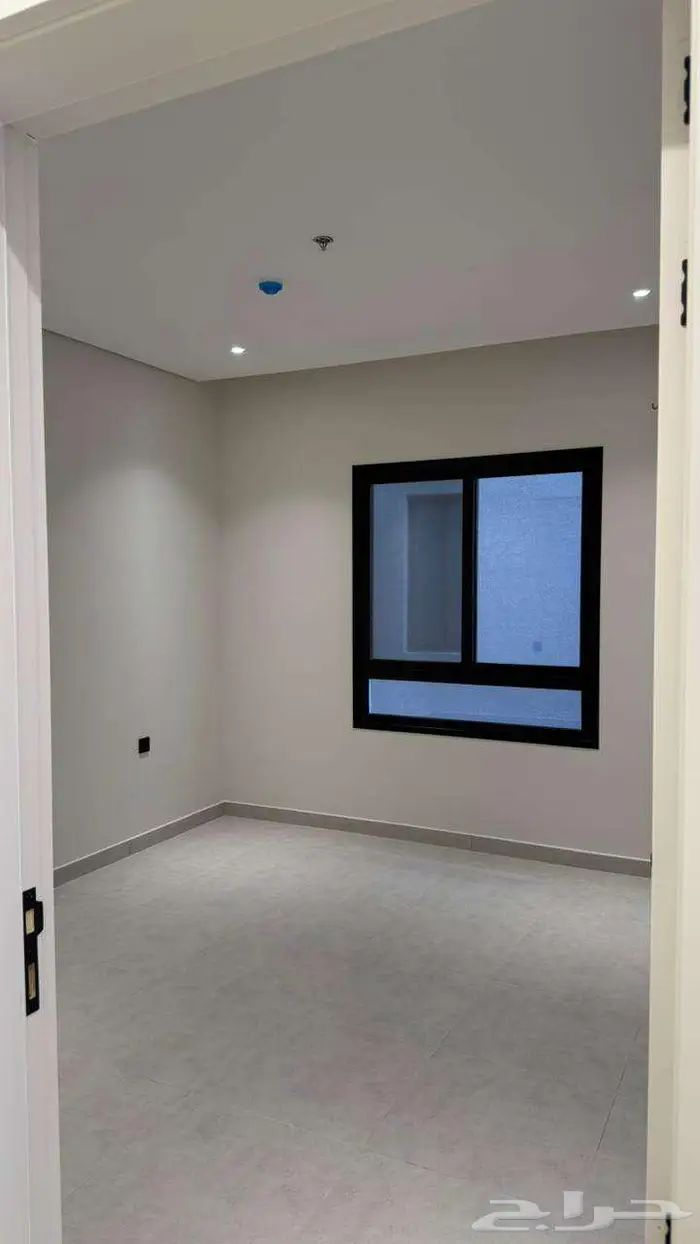 للايجار شقة حى البحر الخبر 21