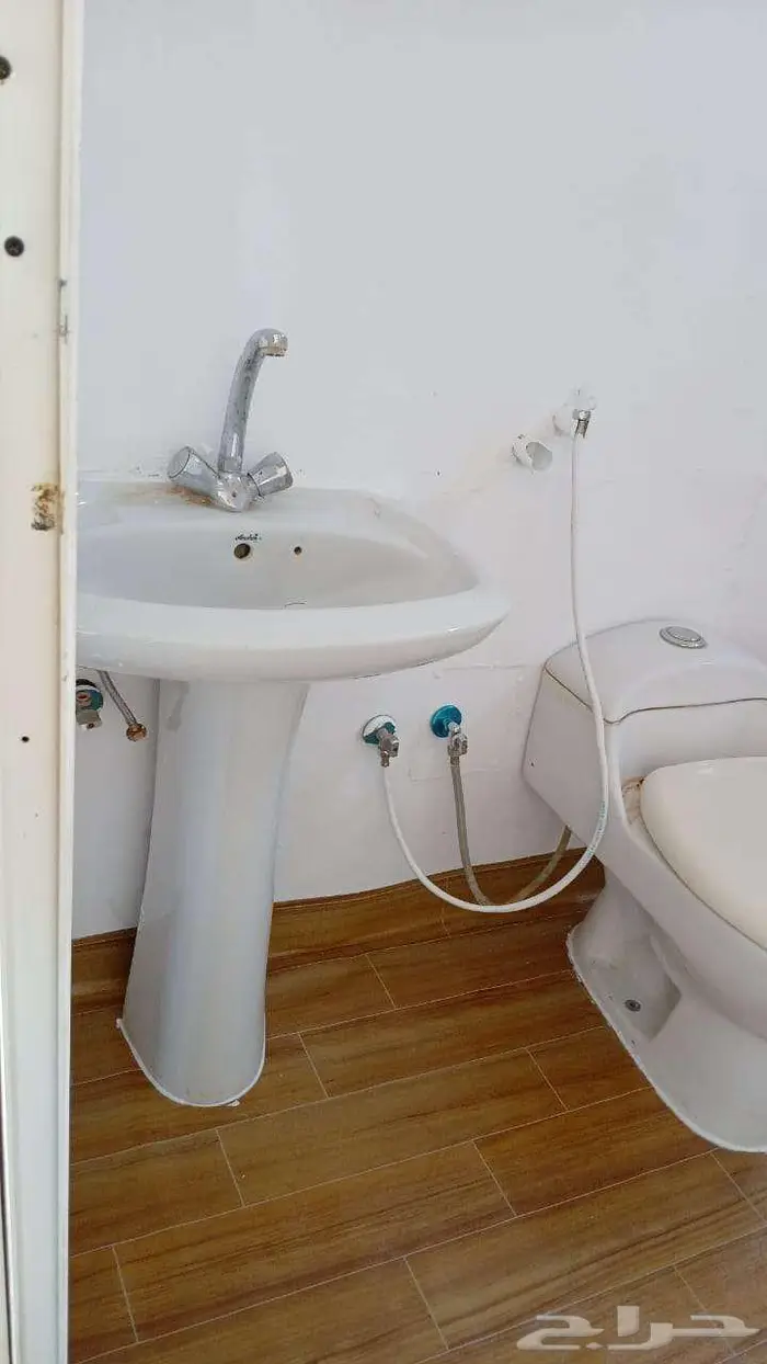 للبيع بركس جاهزه متنقلة كارافان 4في12 غرفتين وحمام ومطبخ 7