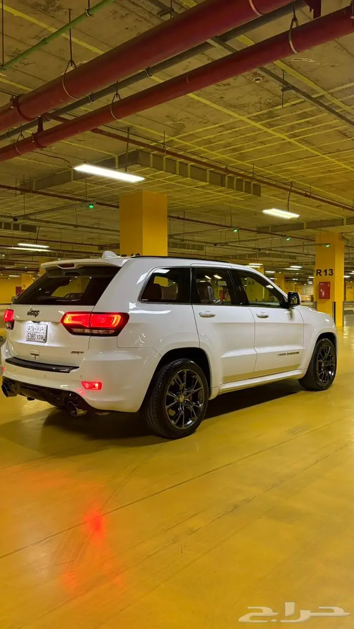 قراند شروكي ((SRT)) 5